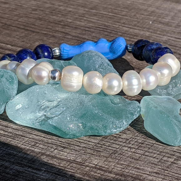 Handcrafted Mermaid Bracelet with Lapis Lazuli - Picture 6 of 7